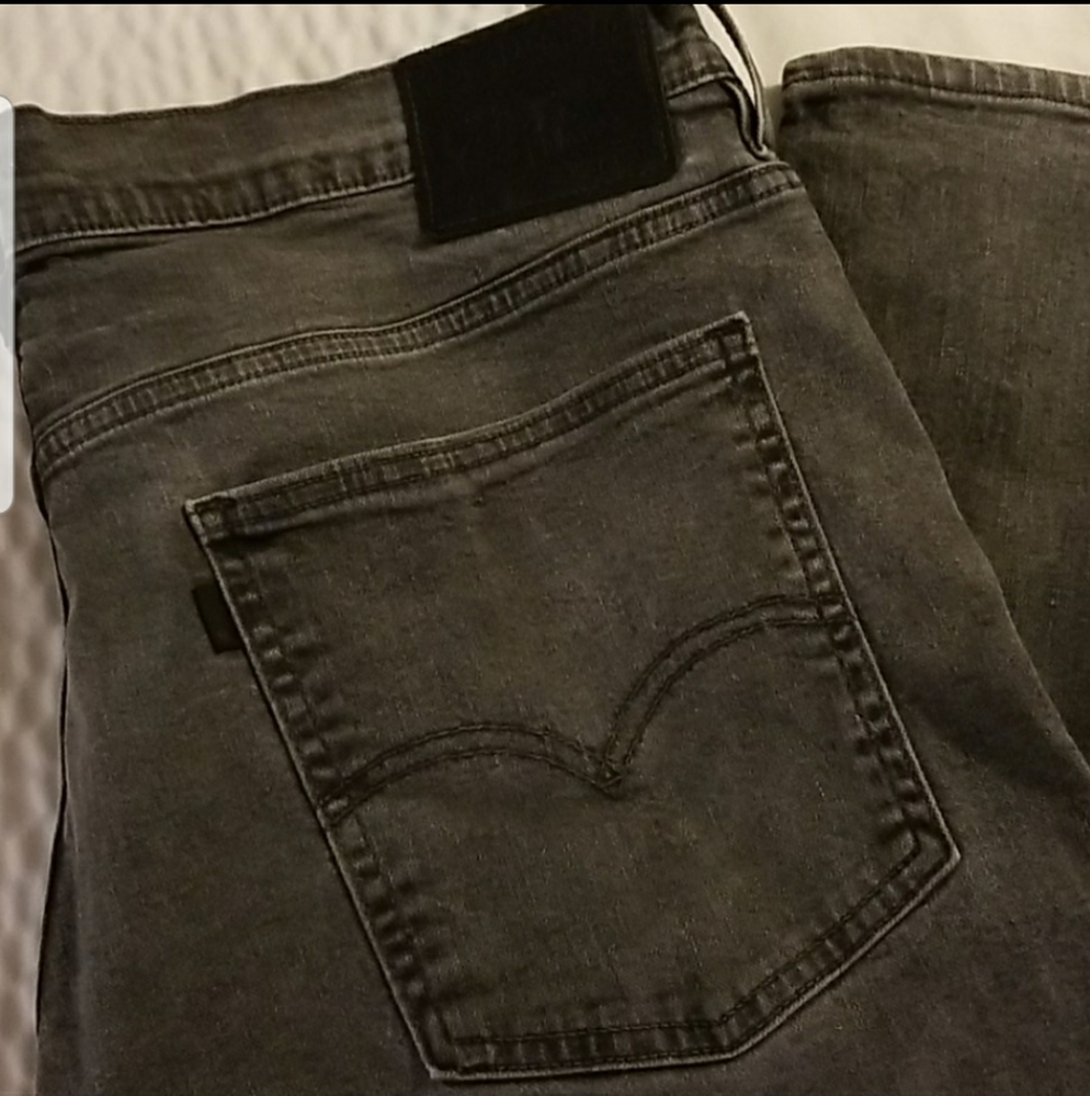 Levi's Men's 541 Jeans Size 36